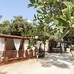 Camping Mobile Cube - 3 Bedrooms, Terrace, Near *