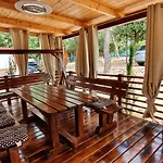 Kemp Mobile Home Cube - 3 Bedrooms, Terrace, Near Beach *