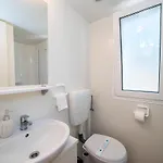 Kemp Mobile Home Cube - 3 Bedrooms, Terrace, Near Beach