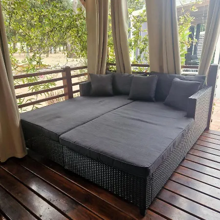 Kemping Mobile Cube - 3 Bedrooms, Terrace, Near
